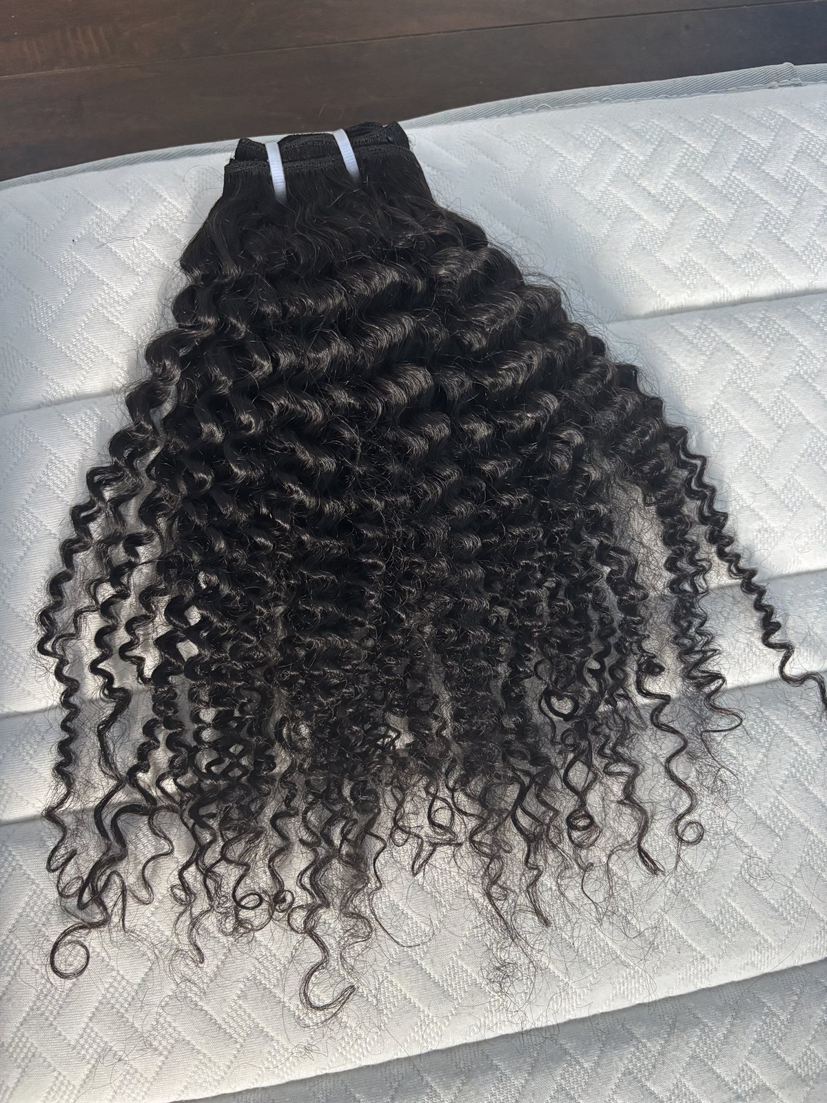 Raw curly human hair bundles